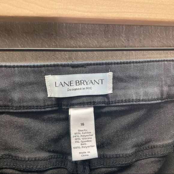 Lane Bryant High Rise Essential Stretch Girlfriend Shorts - Picture 8 of 9